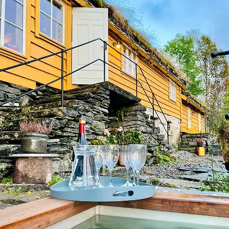 Holiday home Historic Farm In By Dalsfjorden
