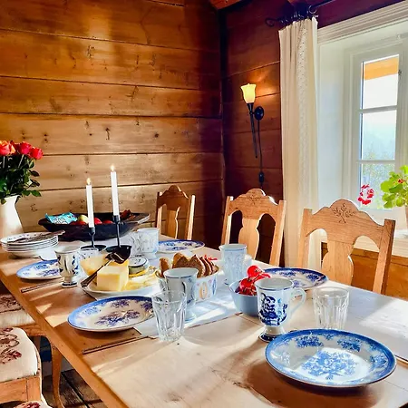 Historic Farm In By Dalsfjorden